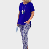 Zaneta – Elegant set with a fitted top and loose pants